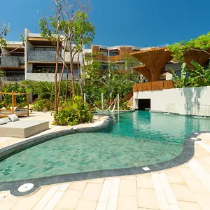 https://adora-tulum-getaway-residences.allrivieramayahotels.com